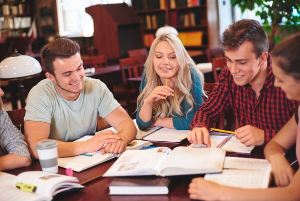 Personengruppe "Studenten" Personengruppe "Studenten"